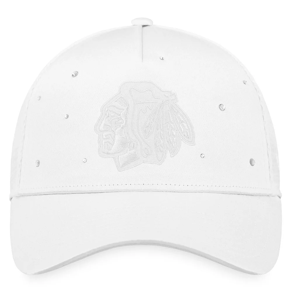 Women's Fanatics Branded White Chicago Blackhawks Winter Lights Trucker Snapback Hat 3 Women's Fanatics Branded White Chicago Blackhawks Winter Lights Trucker Snapback Hat - Image 3