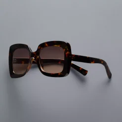 Women's Simply Vera Vera Wang Kym Oversized Plastic Square 22mm Sunglasses