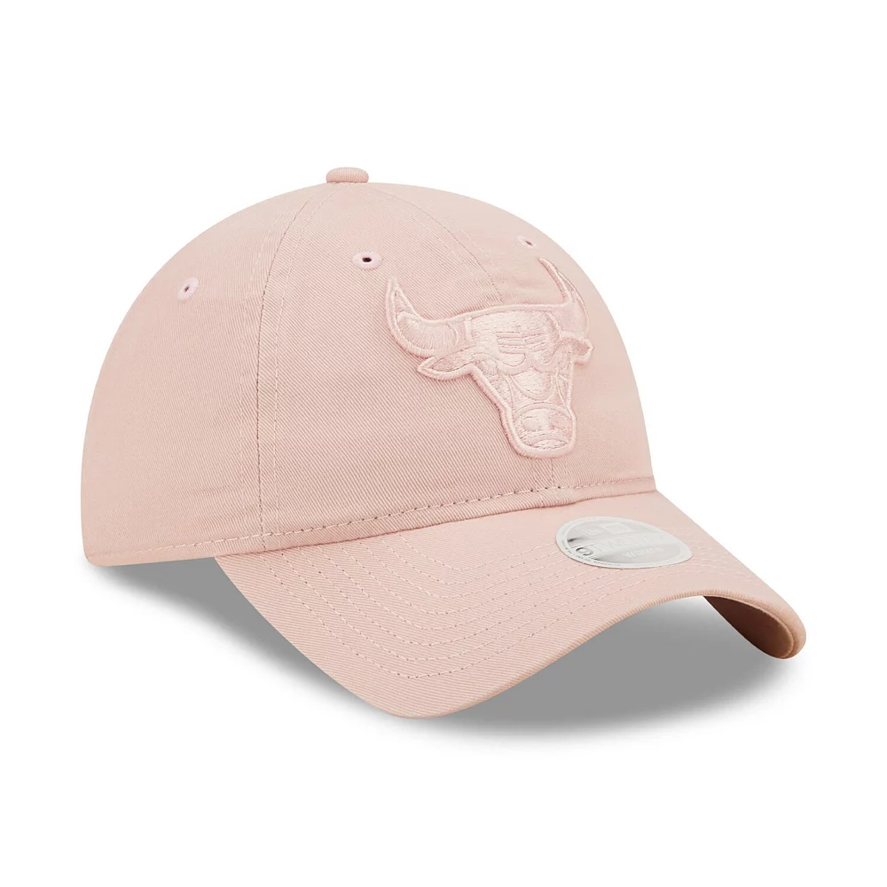 Women's New Era Pink Chicago Bulls Rogue Core Classic 2.0 9TWENTY Adjustable Hat 4 Women's New Era Pink Chicago Bulls Rogue Core Classic 2.0 9TWENTY Adjustable Hat - Image 4